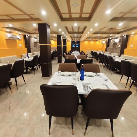 Royal View Residency Hotel Bodh Gaya Exterior photo