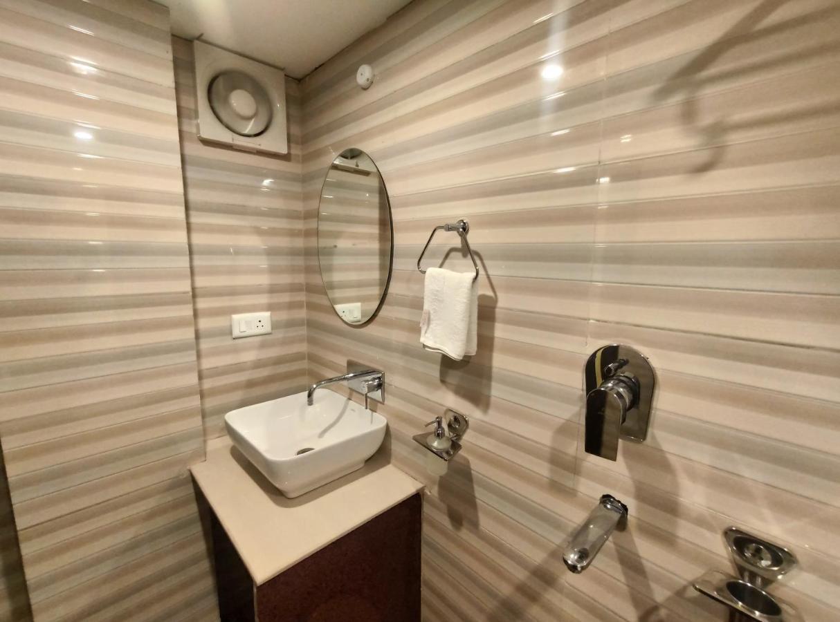 Royal View Residency Hotel Bodh Gaya Exterior photo